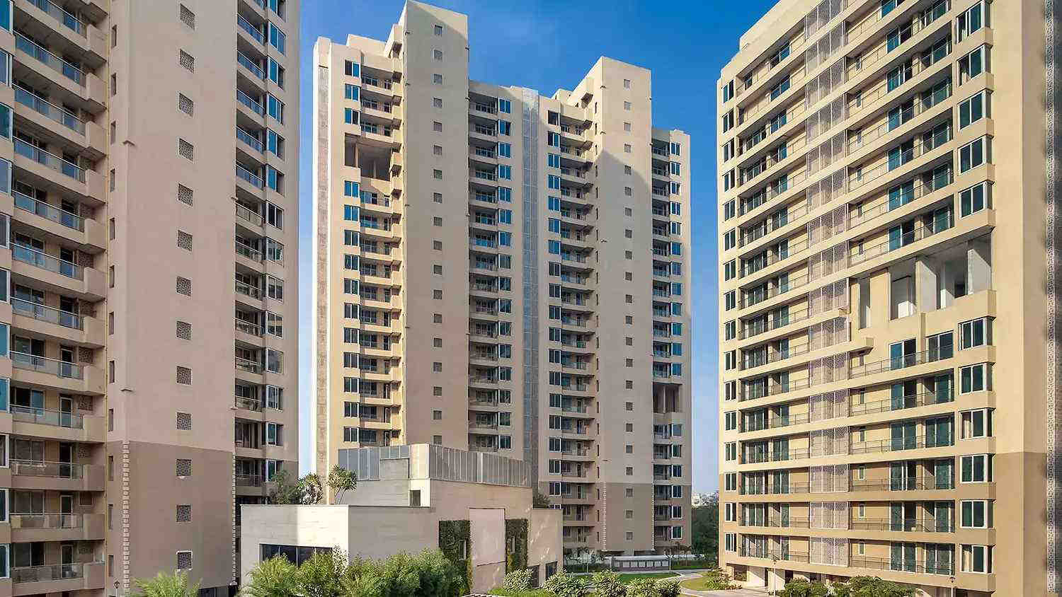 Max Sector 128 Noida